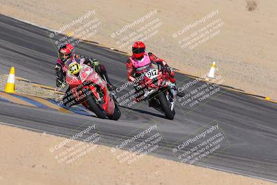 media/Dec-15-2023-Apex Assassins (Fri) [[91f19fb1c7]]/Trackday 1/Session 3 (Turn 8 Entry)/